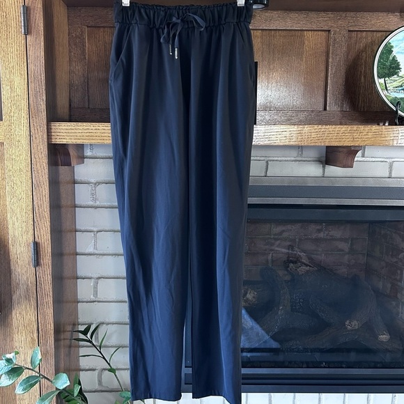 Lululemon Keep Moving Pants | Black | Size 4 - Picture 2 of 14